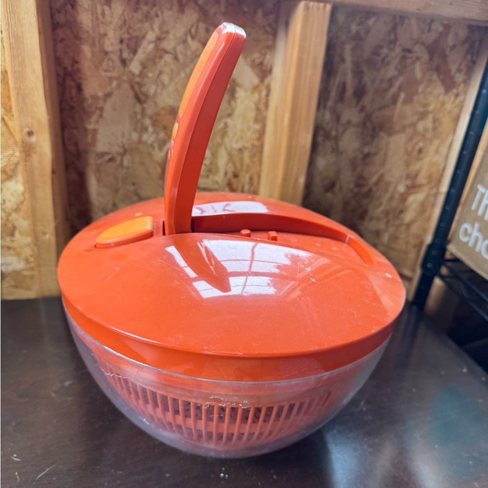 KitchenAid Orange Salad Spinner